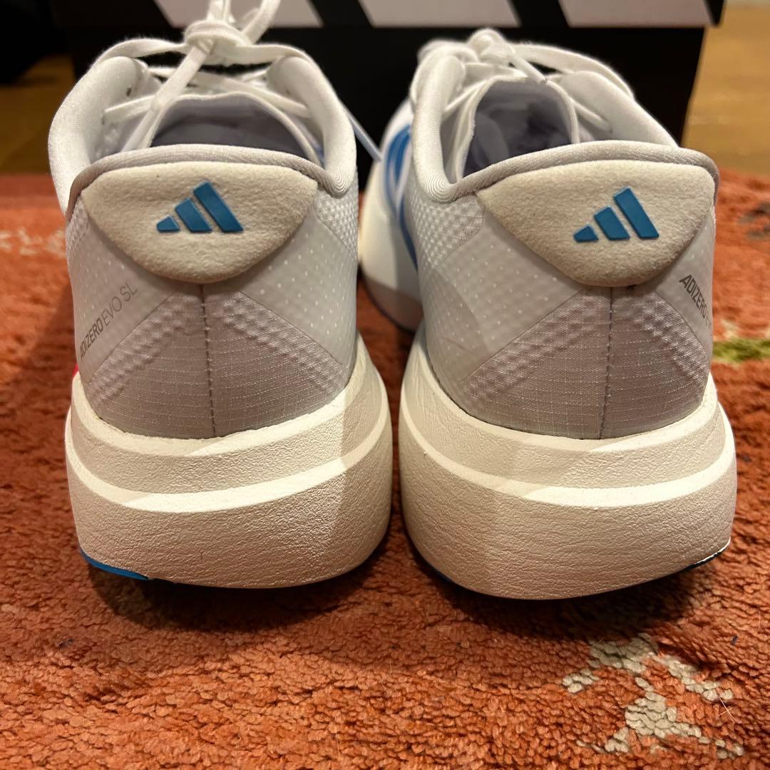 美品 ADIDAS ADIZERO EVO SL WOVEN サイズ26㎝