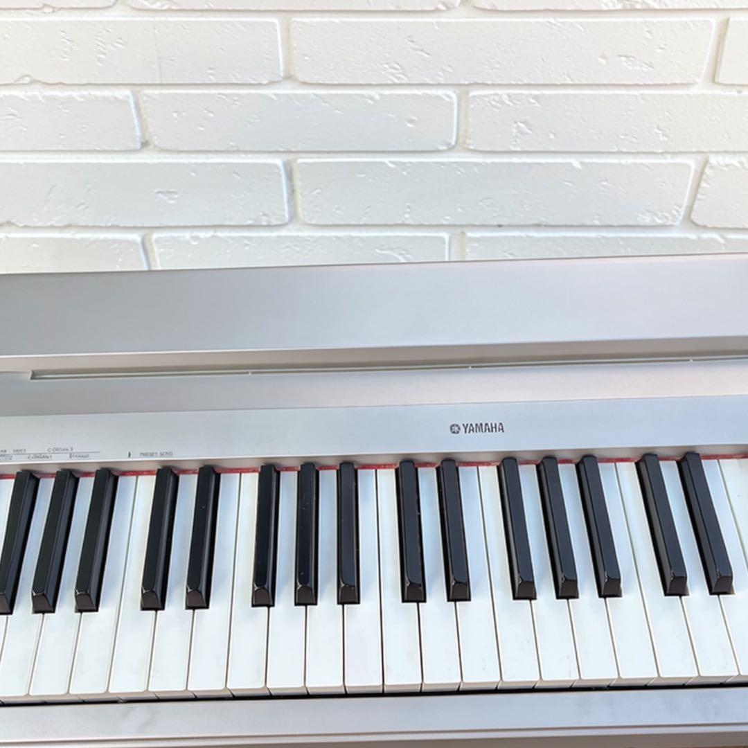 送料無料✨ スタンド付き YAMAHA P-60 電子ピアノ 88鍵 ペダル付属