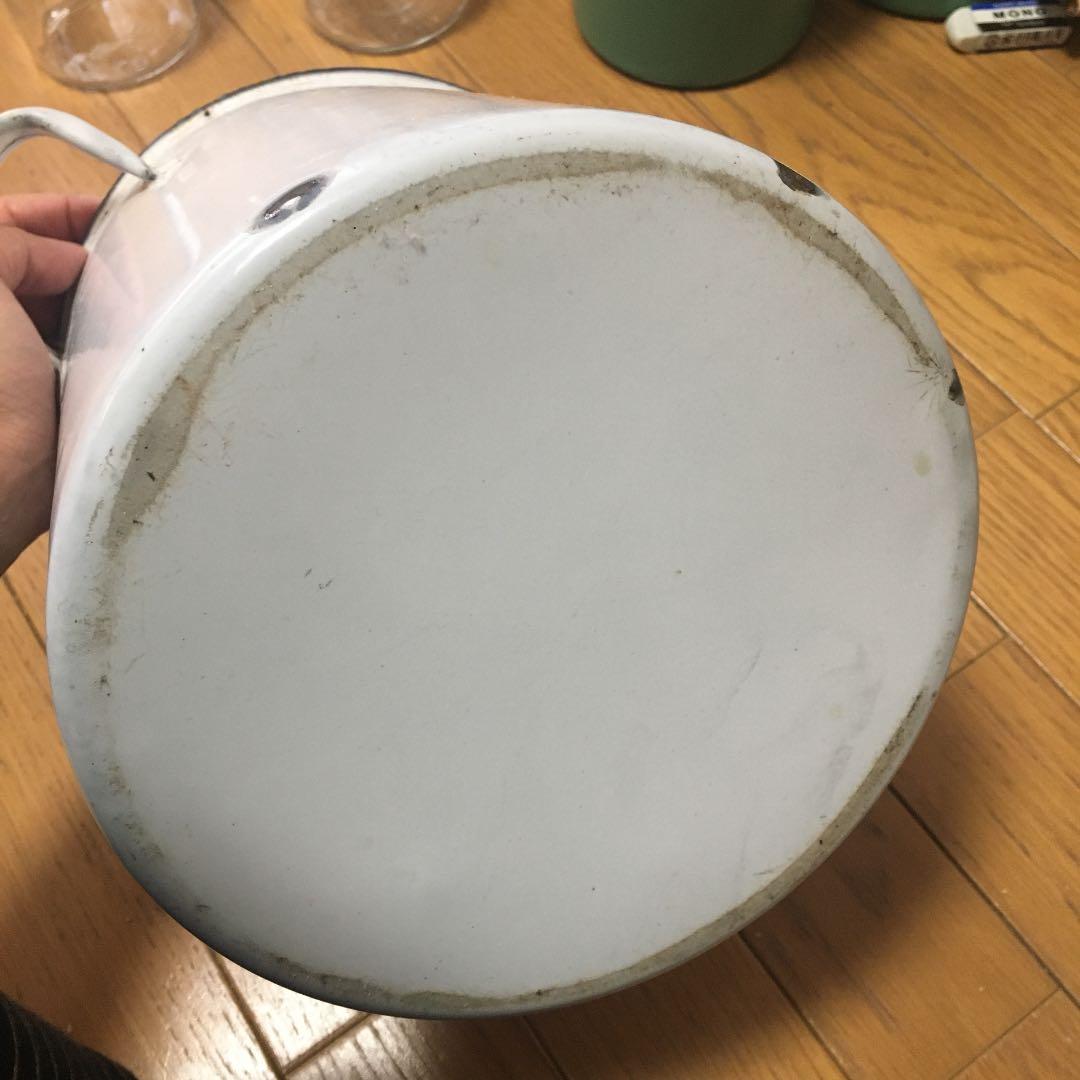 アンティーク　琺瑯　フラワー缶　イギリス