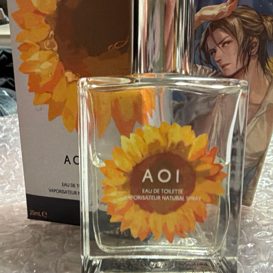 囚われのパルマ　アオイ　パフューム　香水