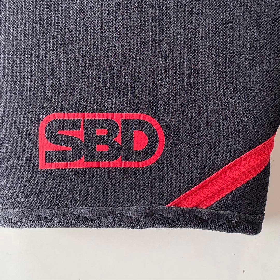 だいち値下げ　SBDニースリーブ　極美品　送料込み　トレーニング