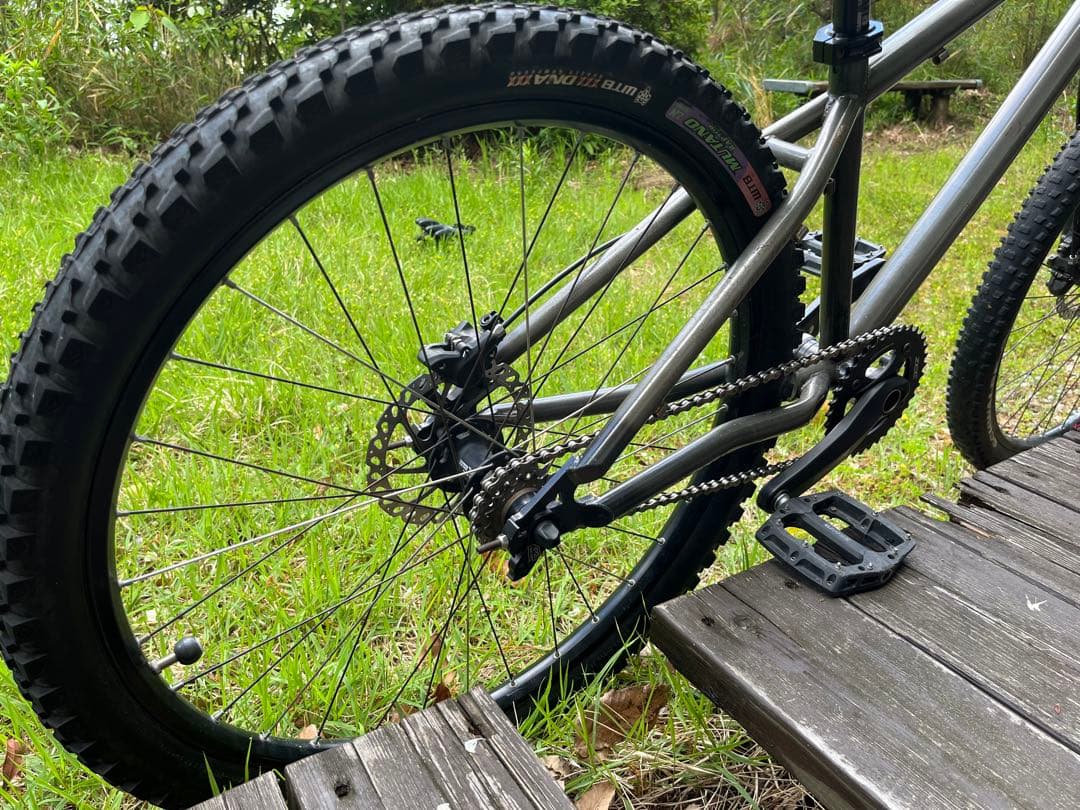ダートrevell bikes 450R 26 クロモリ MTB RAW