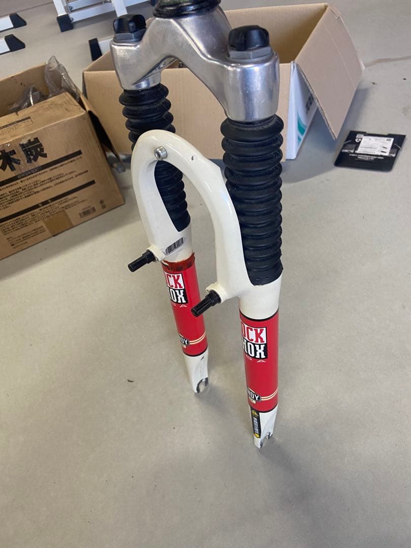 ROCKSHOX INDY スプリングフォーク 1-1/8