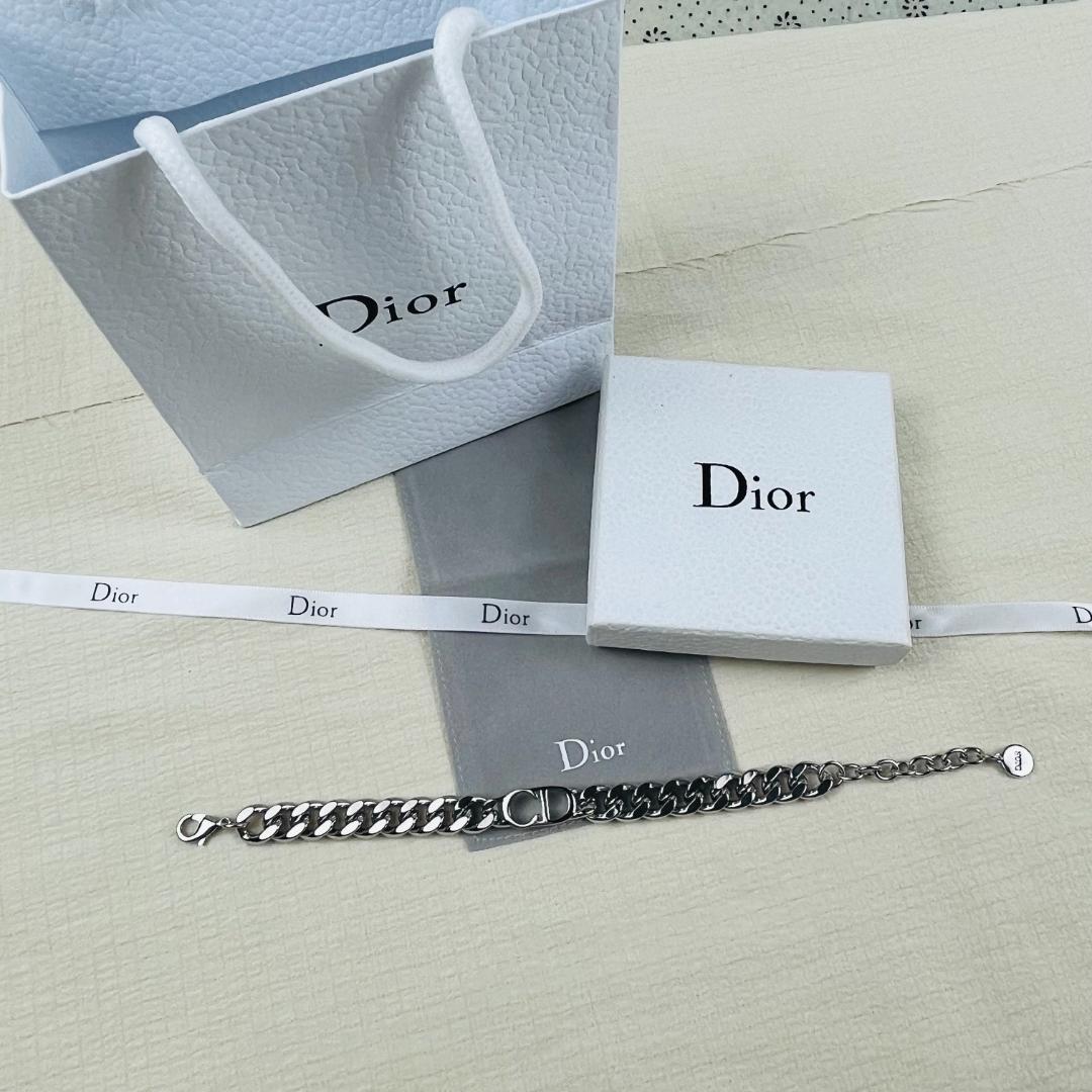 DIOR ディオール CDチェーンリンク ブレスレット シルバー ノベルティ