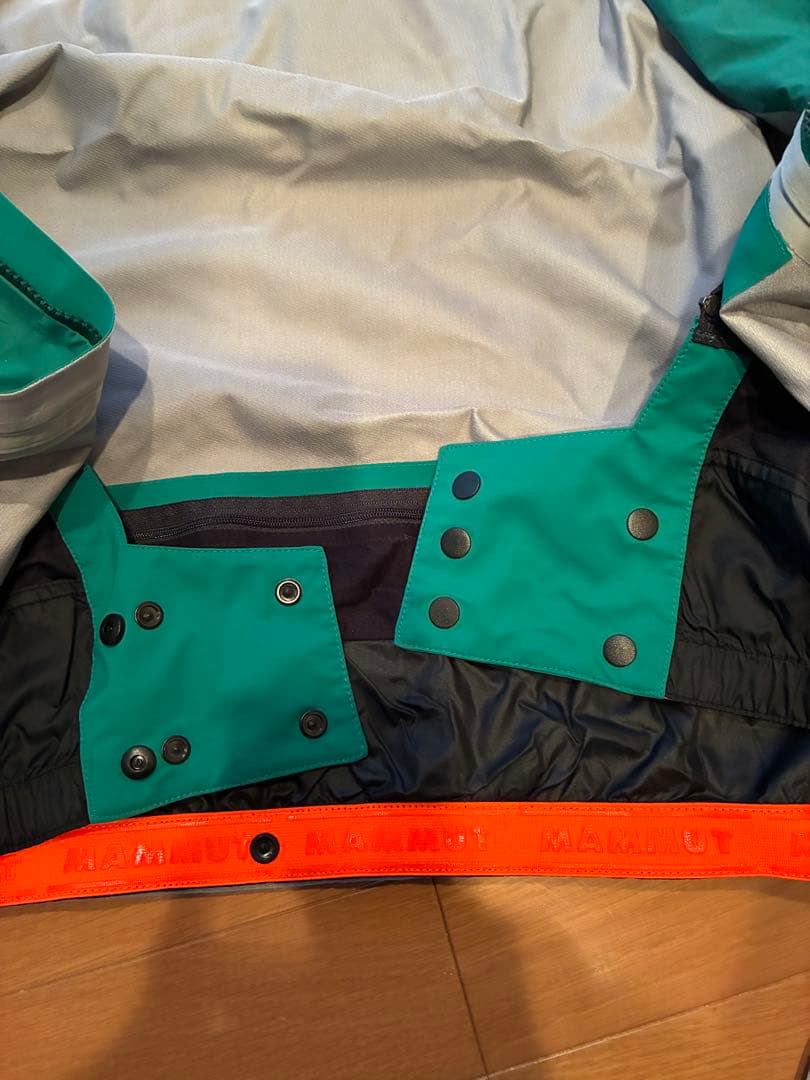 マムート　ハードシェルジャケット　バックカントリー　mammut スキーウエア