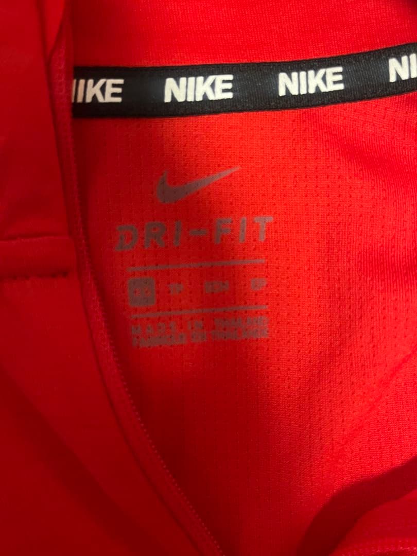 Nike DRI-FIT 赤 チームUSA 公式グッズ