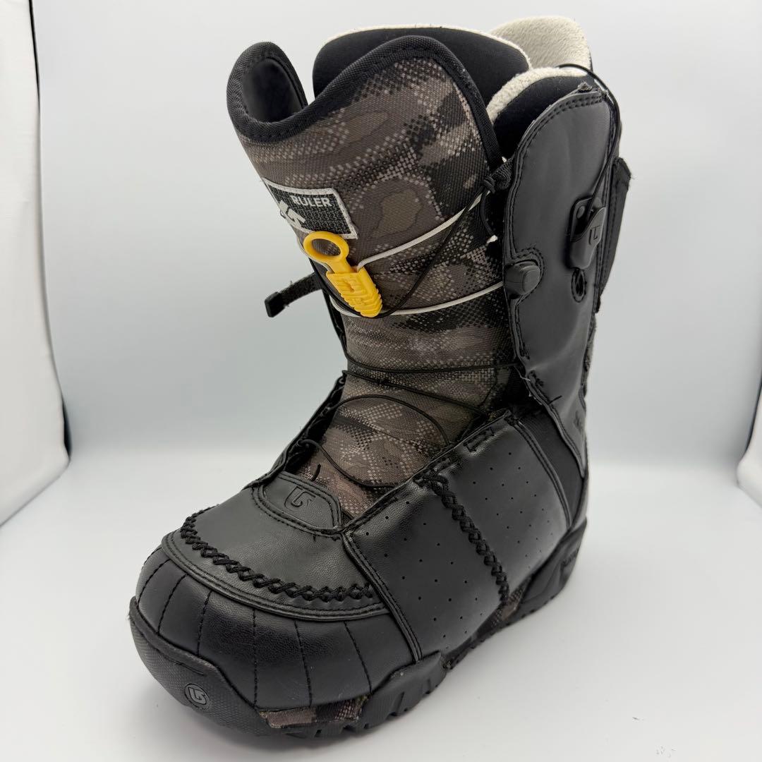 【美品】BURTON RULER スノボブーツ 26cm 327-12