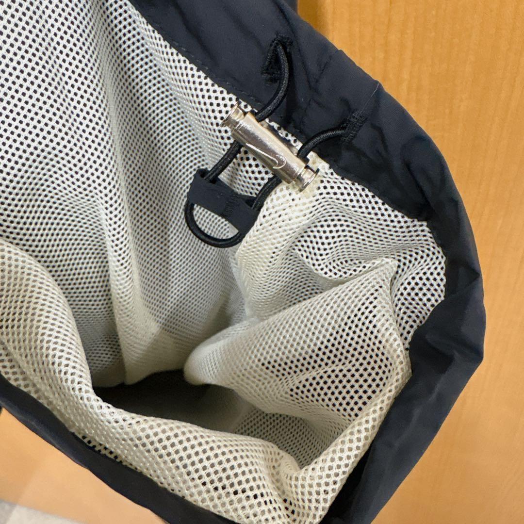 新品　ナイロンパンツ　長ズボン　ウーブンパンツ　トレーニングウェア　ナイキ