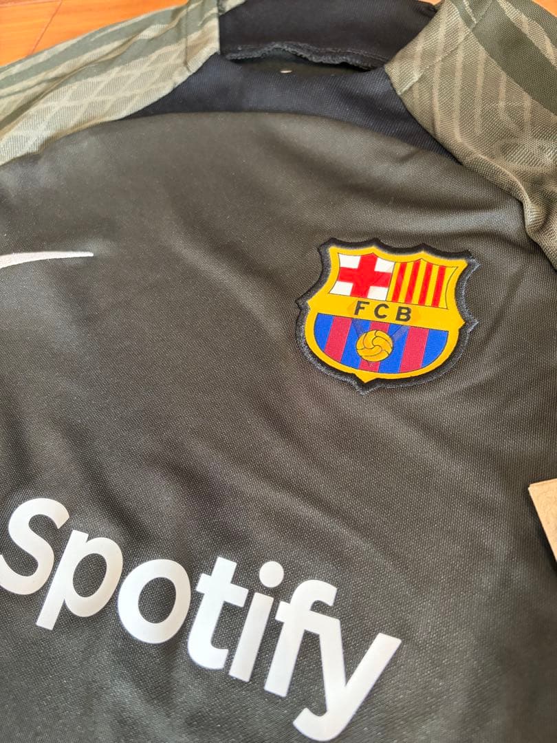 【新品・未使用・日本未展開】 FC Barcelona ユニフォーム120