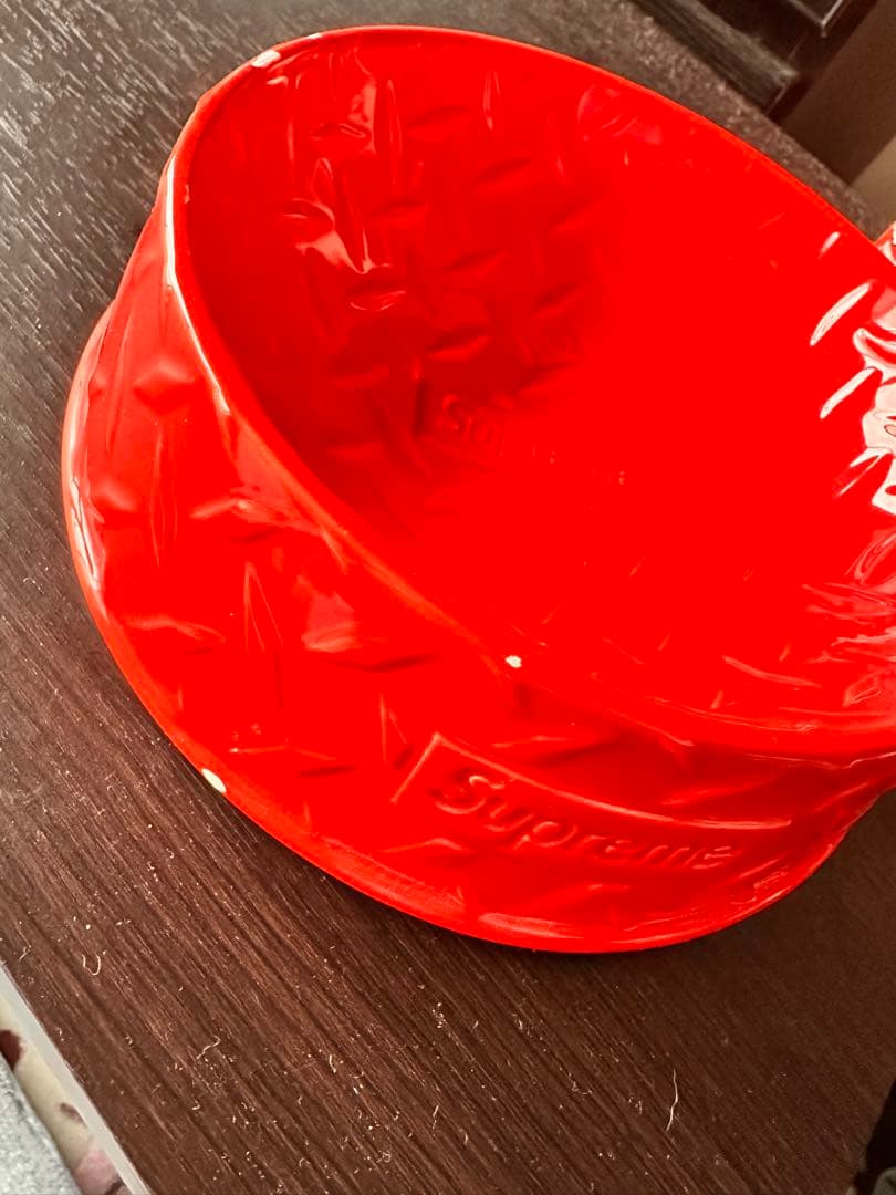 supreme　フードボウル　ペット