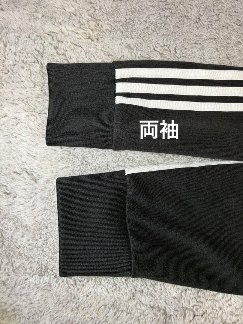 美品adidasジャージセットアップ
