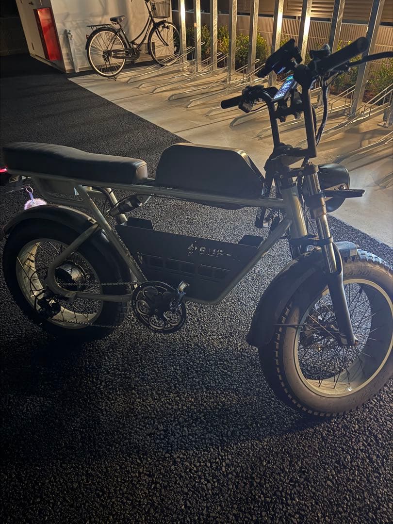 電動アシスト自転車　 super73