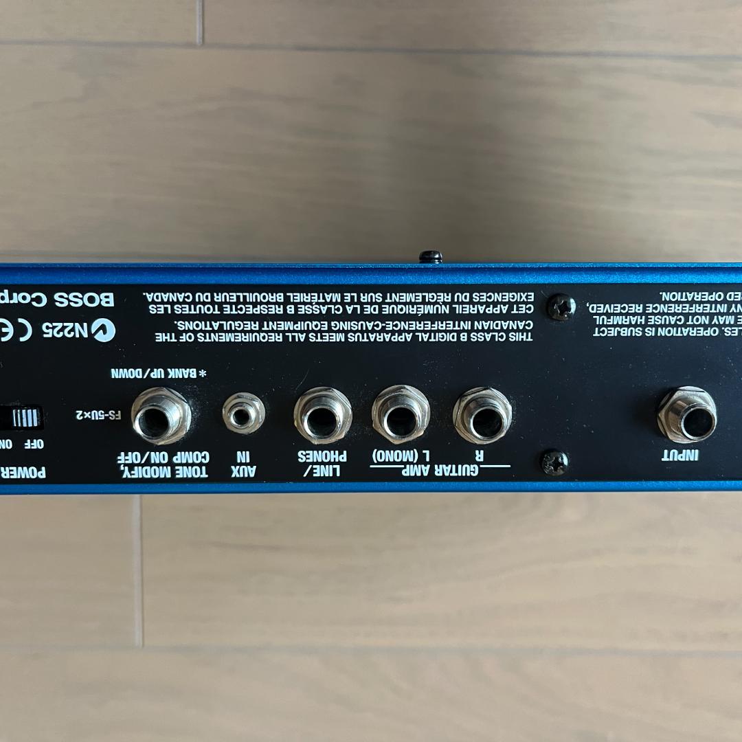 ギターマルチエフェクター BOSS ME-50 ハードケース等含む