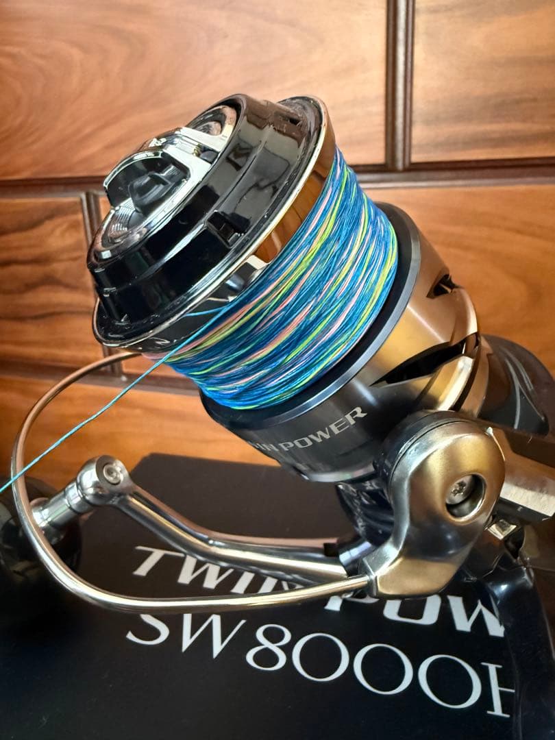 ツインパワー SW8000HG スピニングリール