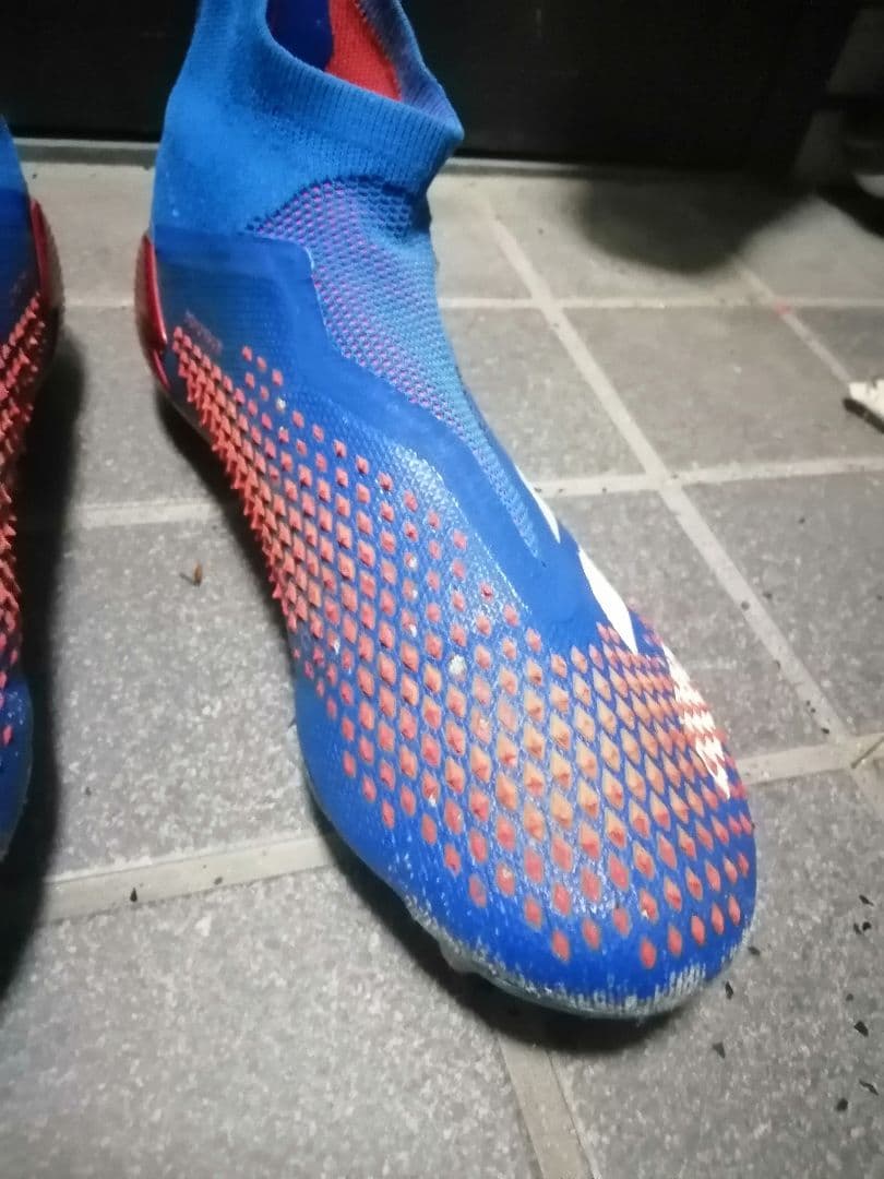 adidas プレデター20.1 FG 紐なし 25.5cm