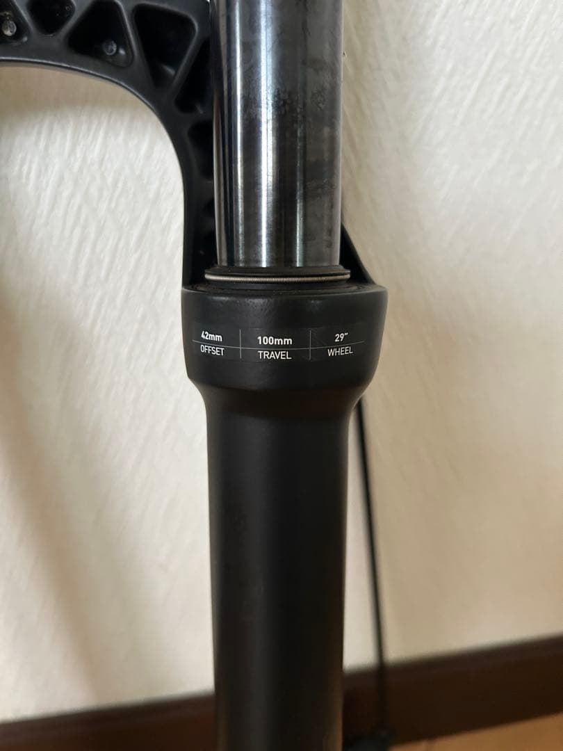 ROCKSHOX サスペンション