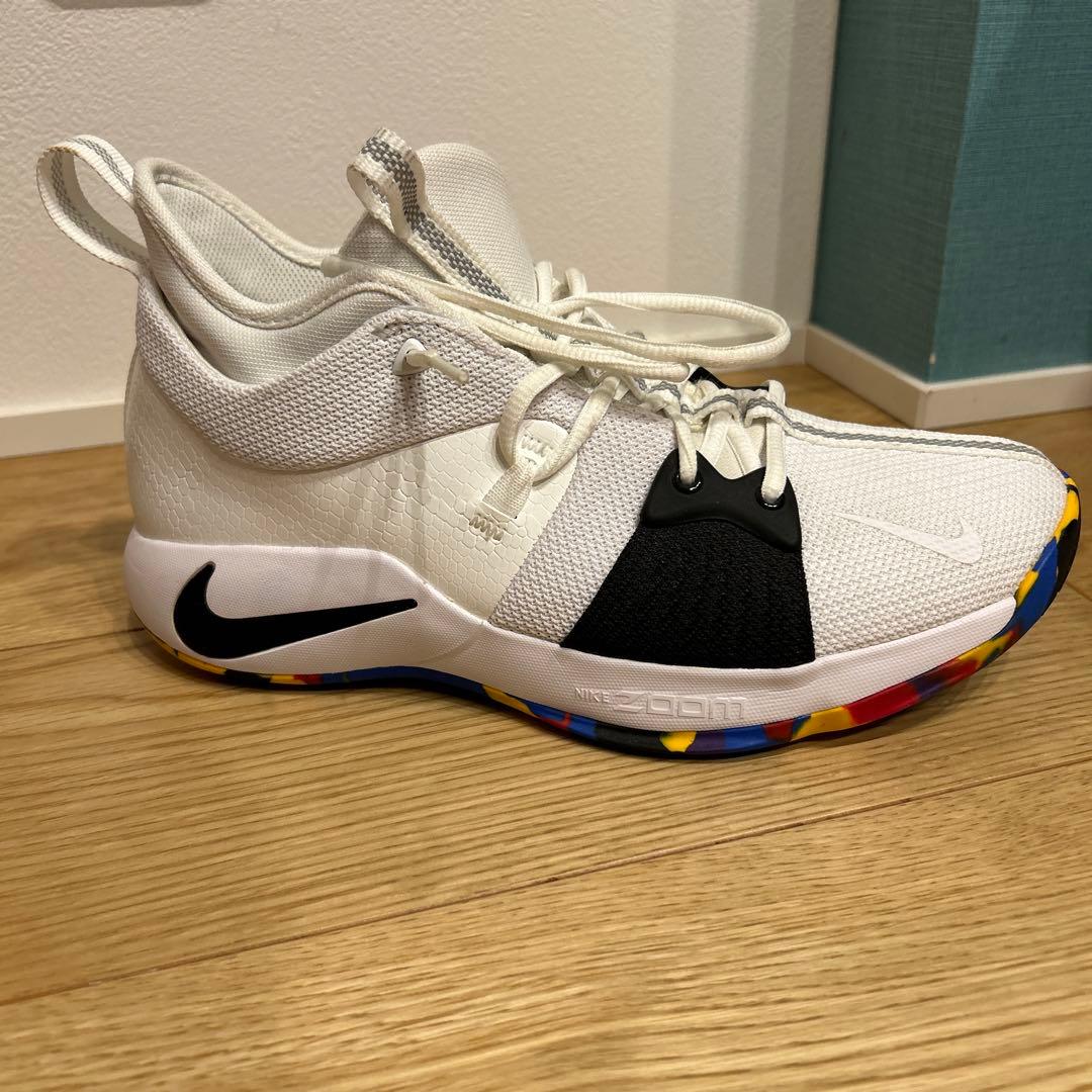 Nike バスケットボールシューズ ポール・ジョージモデル