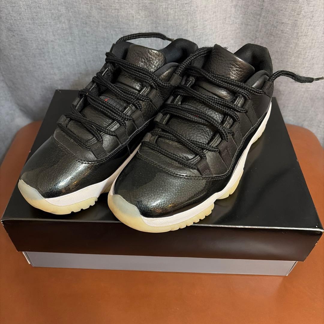 シューズ(男性用) NIKE AIR JORDAN11 LOW 72-10
