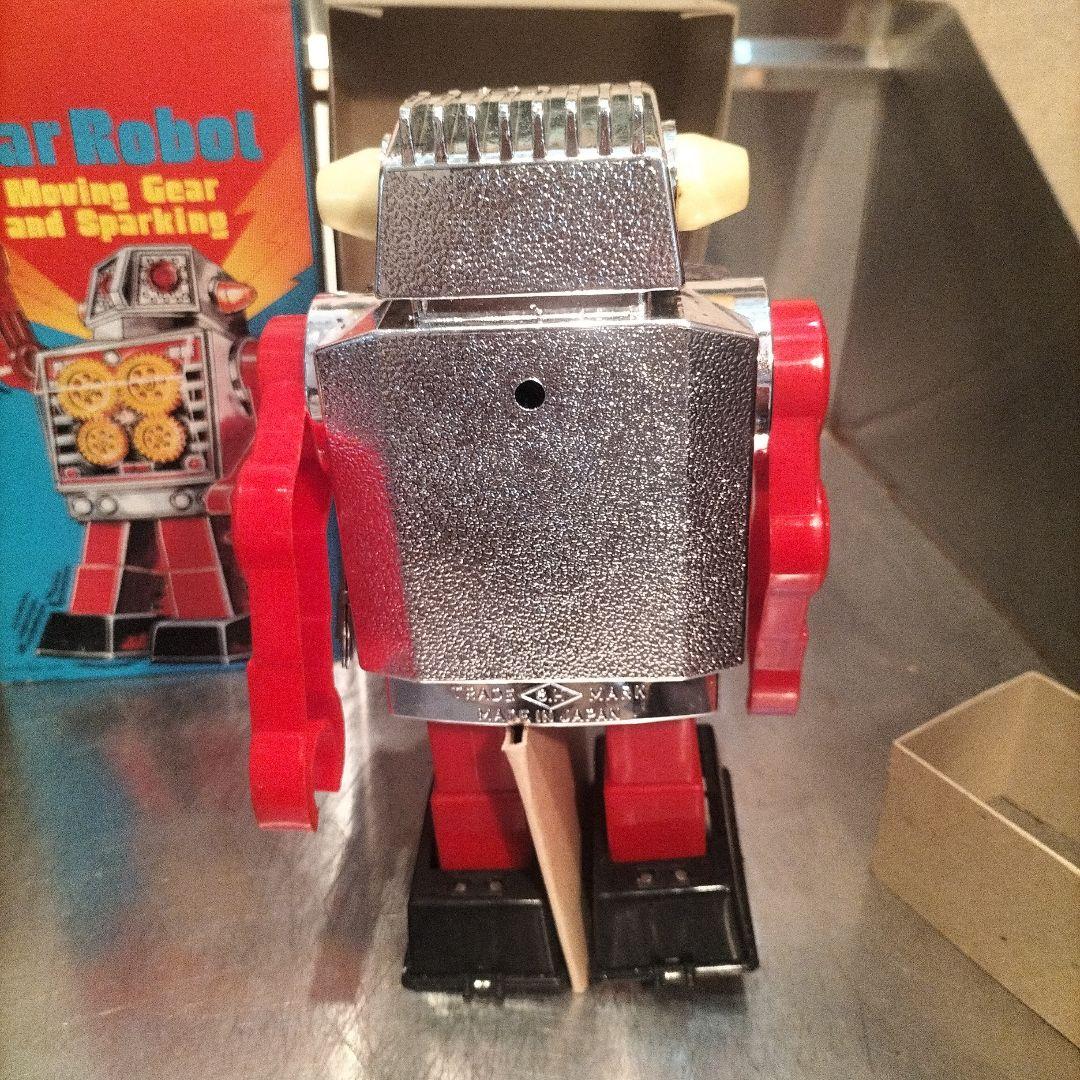 Gear Robot 動くギアとスパークリング機能
