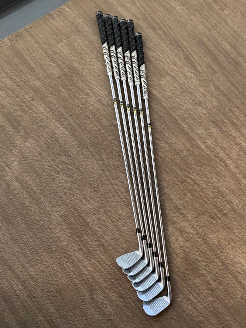 【送料無料】Titleist T100 DG アイアン5-9 P (46) 6本