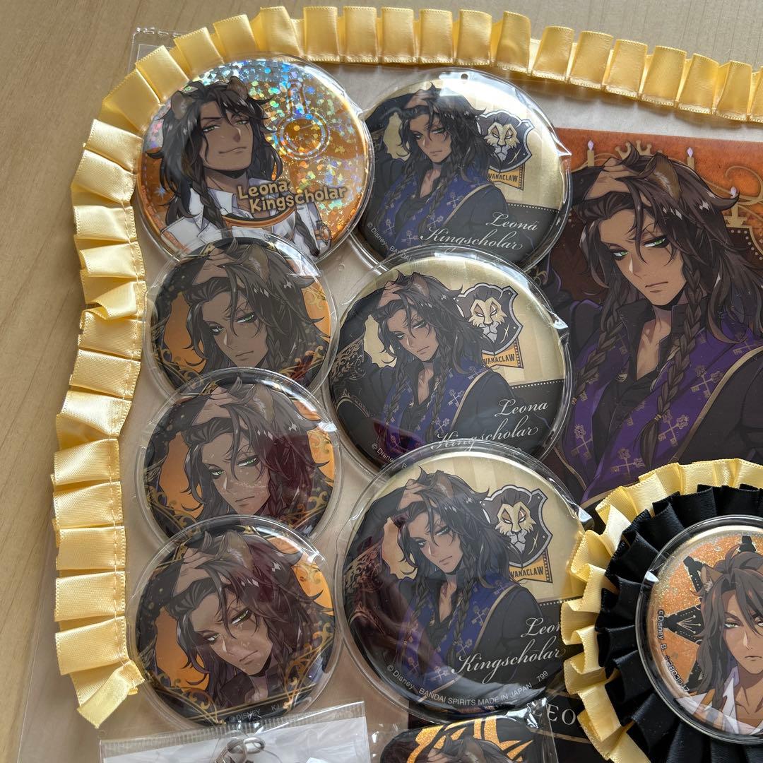 ツイステ　痛バ　セット　レオナ　缶バッジ　グッズセット