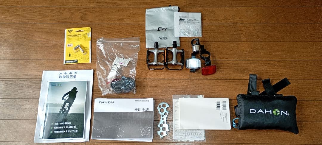 【新品同様】ダホンDAHON K3 14インチ折りたたみ自転車・輪行袋等おまけ有