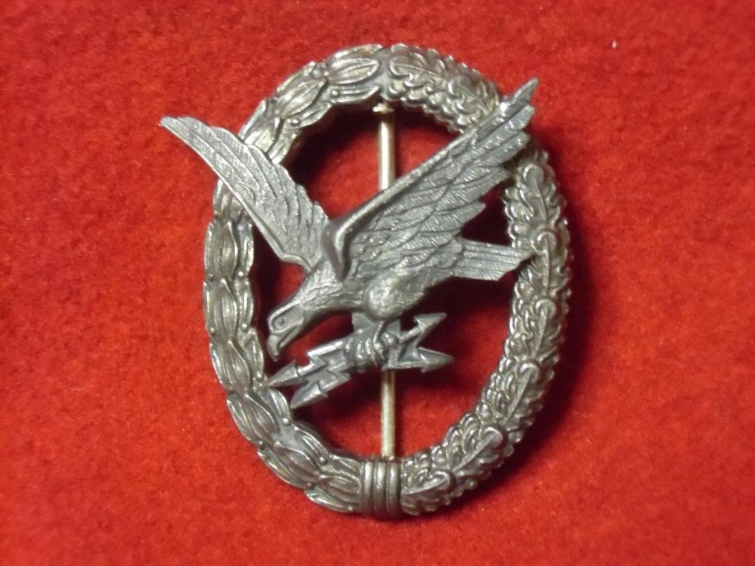 ＢＷドイツ軍/連邦軍＊１９５７年制定＊空軍＊通信射撃手章（実物）