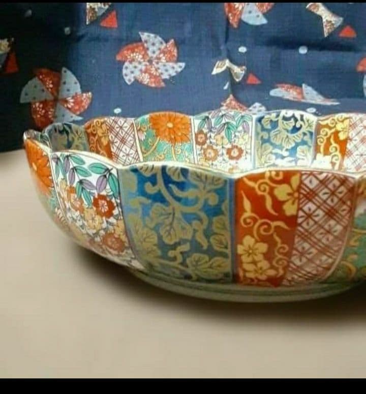 極美品✨有田焼 金彩 菊割 清秀作☘️元禄古伊万里☘️深鉢☘️木箱入り