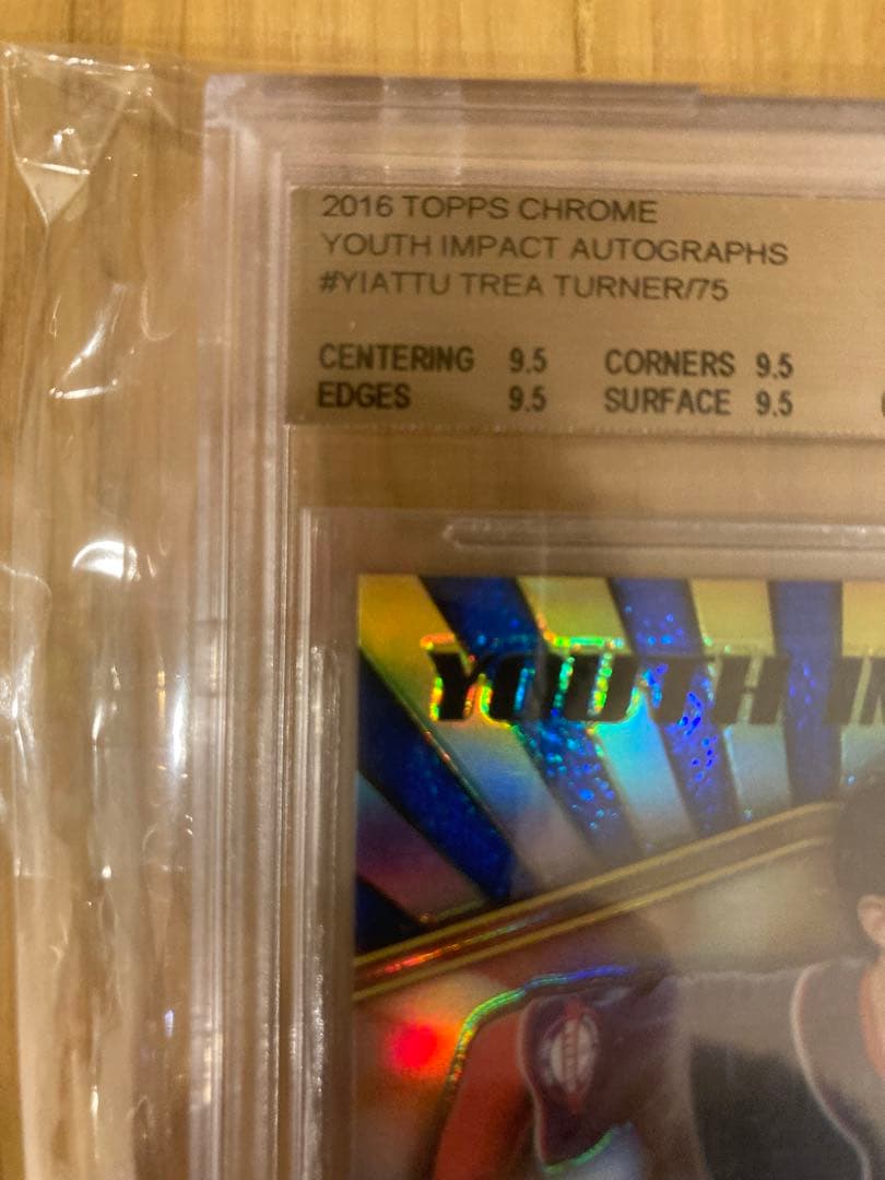 MLBカードTrea Turner ルーキー Auto 75枚シリBGS 9.5