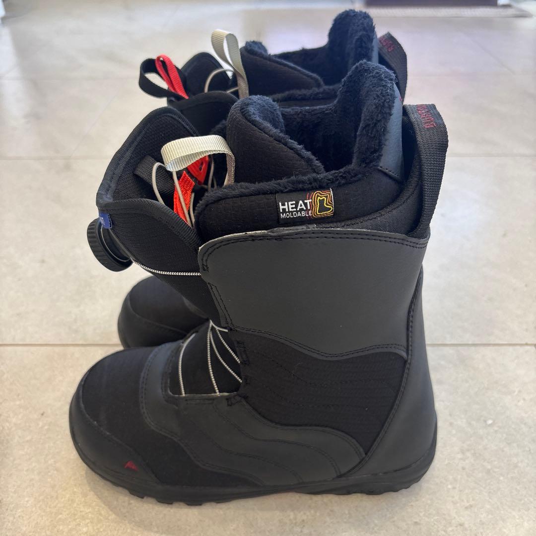 HEAT MIDSOLE ブラック スノーボードブーツ