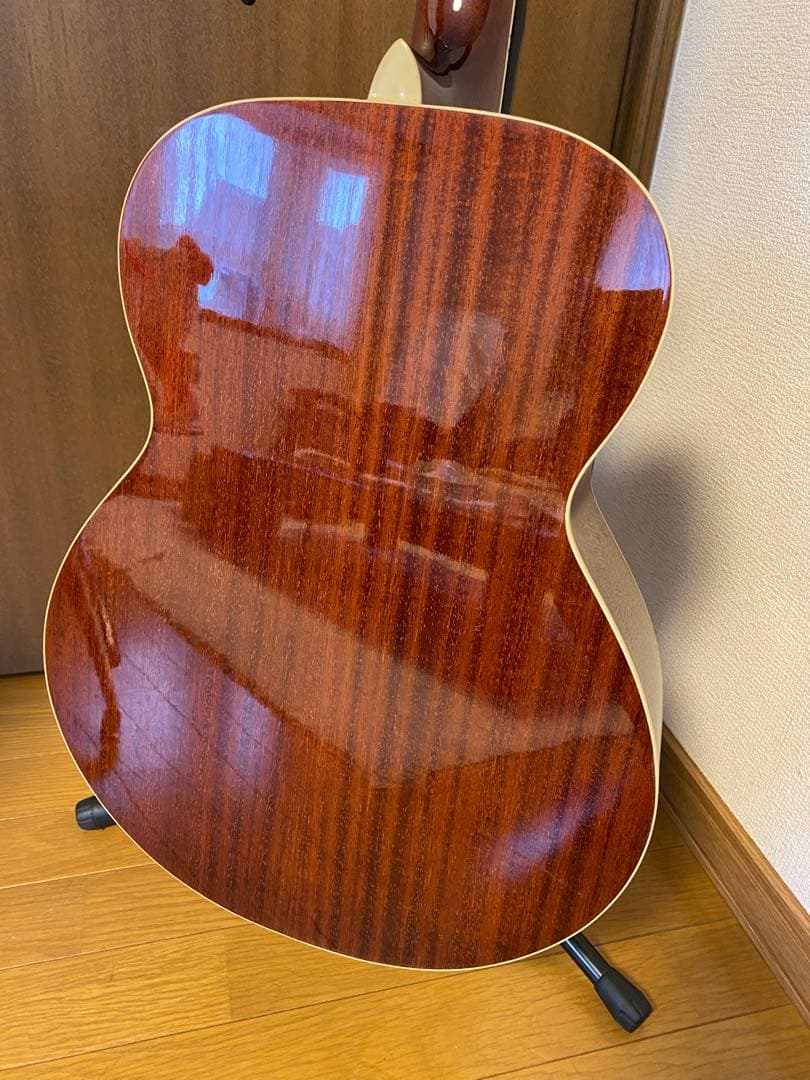 James JF-350WBアコースティックギター