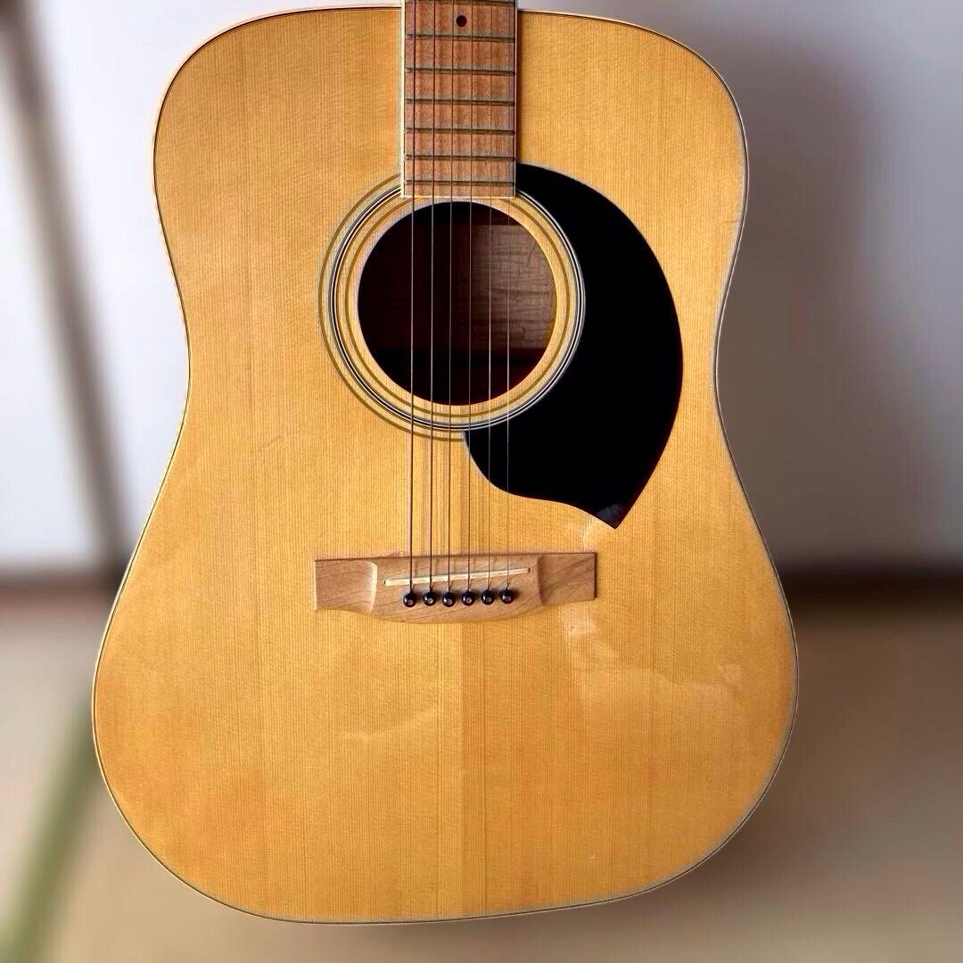 YAMAKI アコースティックギター W300 ケース付き　良品　レア