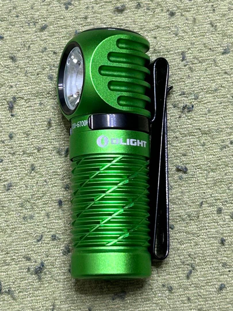 OLIGHT Perun 2 Mini ライムグリーン 昼光色CW