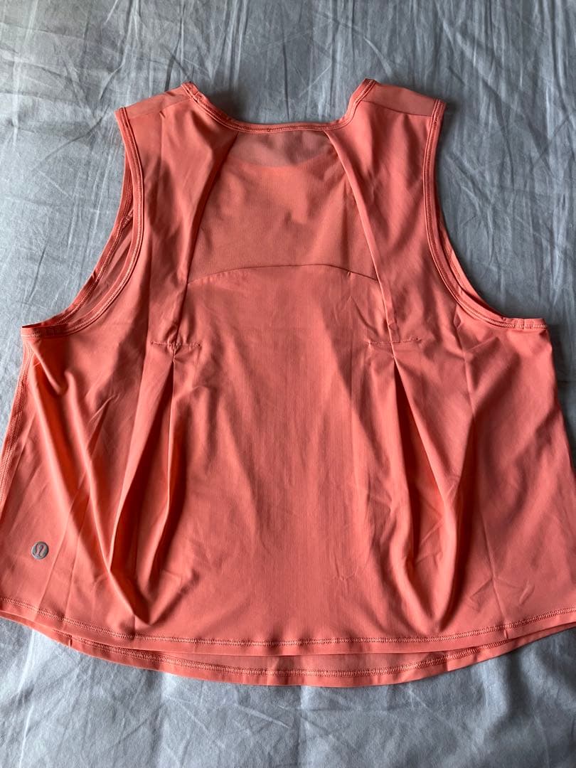 lululemon スカルプクロップトタンク　サイズ6