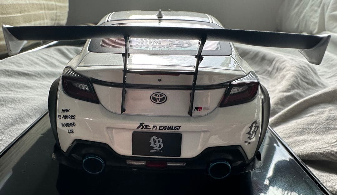 SOLIDOLiberty Walk トヨタ86 ミニカー1/18
