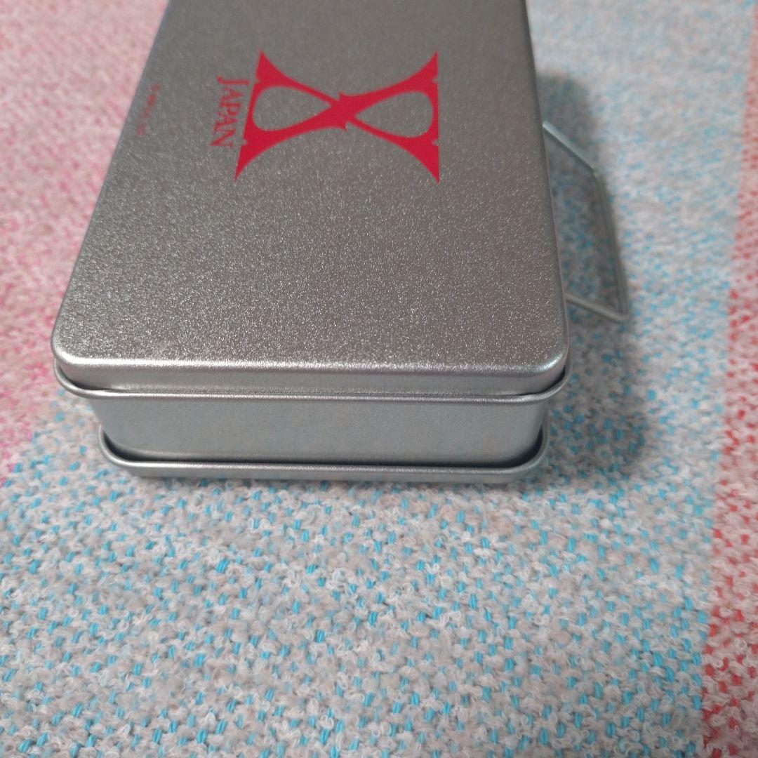 X JAPAN　缶ケース＆ホログラムステッカー8枚のセット