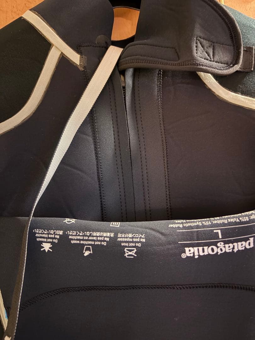 patagonia ウェットスーR1 Lサイズ