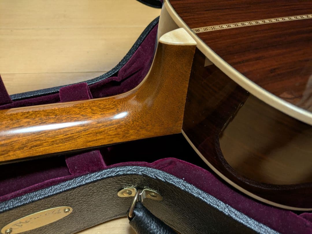 Martin 0012-28 Modern Deluxe 　貴重　保証期間内