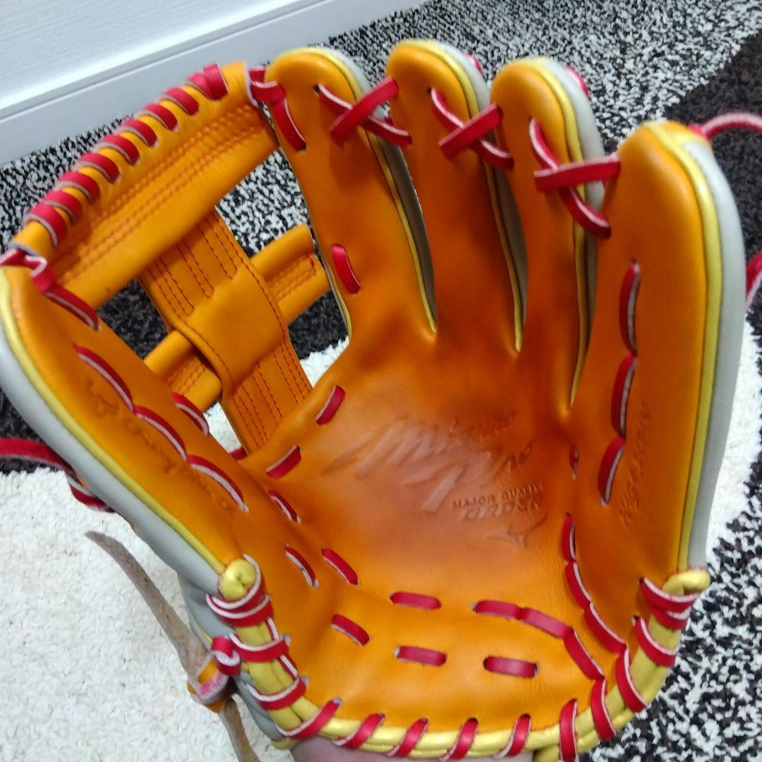 ミズノプロ　軟式オプションオーダーグラブ　内野タティスJr.モデル