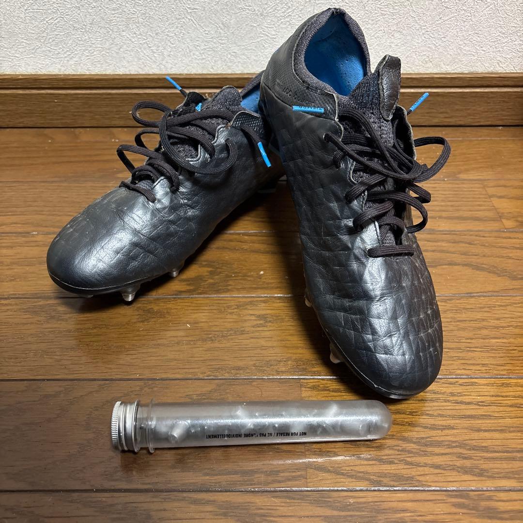 ナイキティエンポSG27.0cm 黒 合成皮革 ダイヤモンドパターン