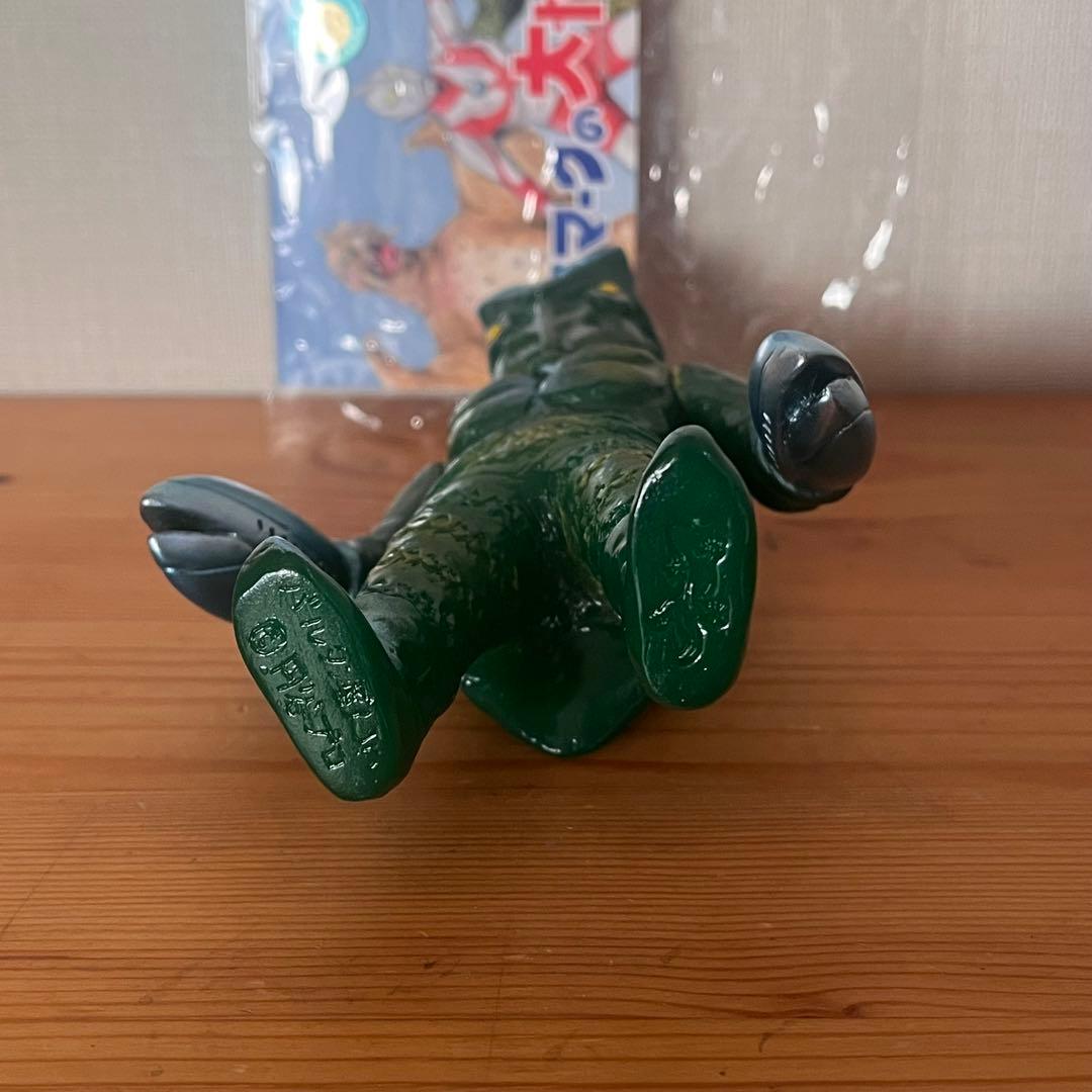 ヤモマーク　ミドルサイズ　ソフビ　バルタン星人 怪獣