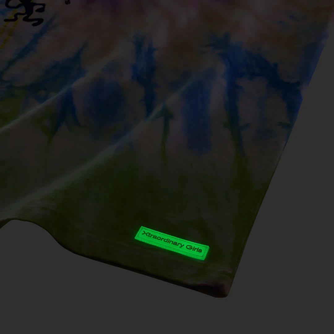 アイドル XG Tie-Dye Crew Neck Tee