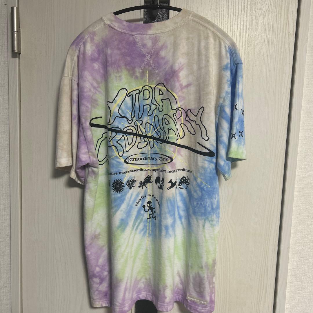 アイドル XG Tie-Dye Crew Neck Tee