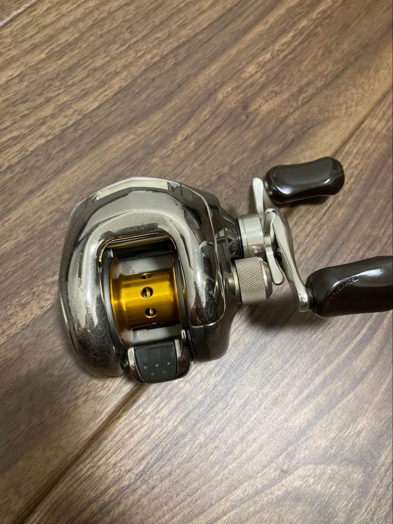 シマノ アンタレス AR 右　中古品
