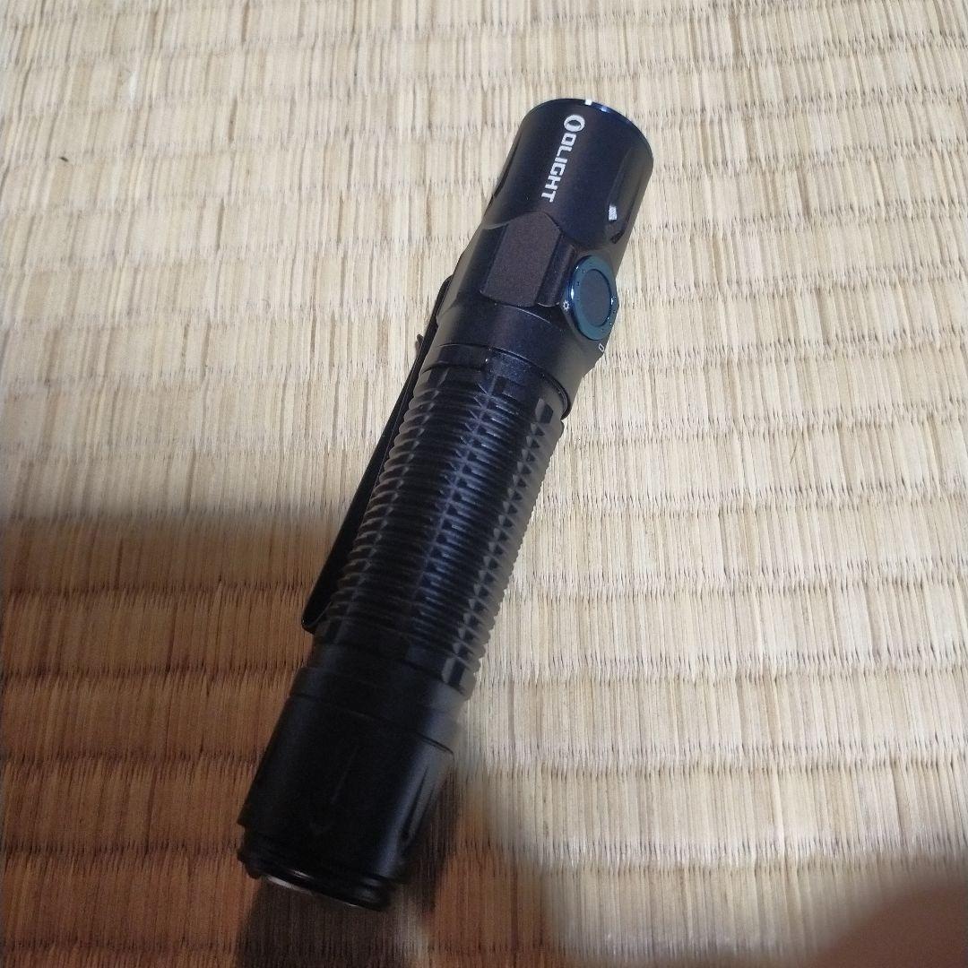 Olight Warrior 3S 懐中電灯 2300ルーメン