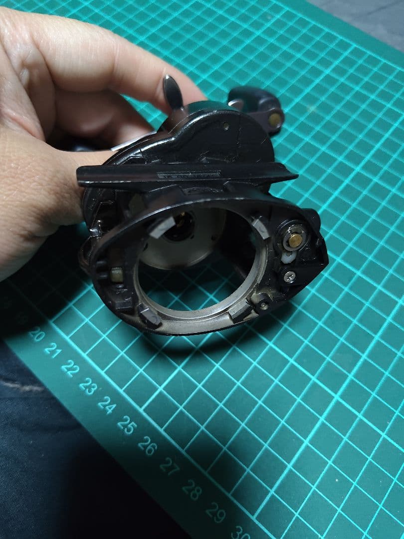 【閲覧数99】Abu Garcia RevoSx初代 ブレーキノブ欠品 部品取