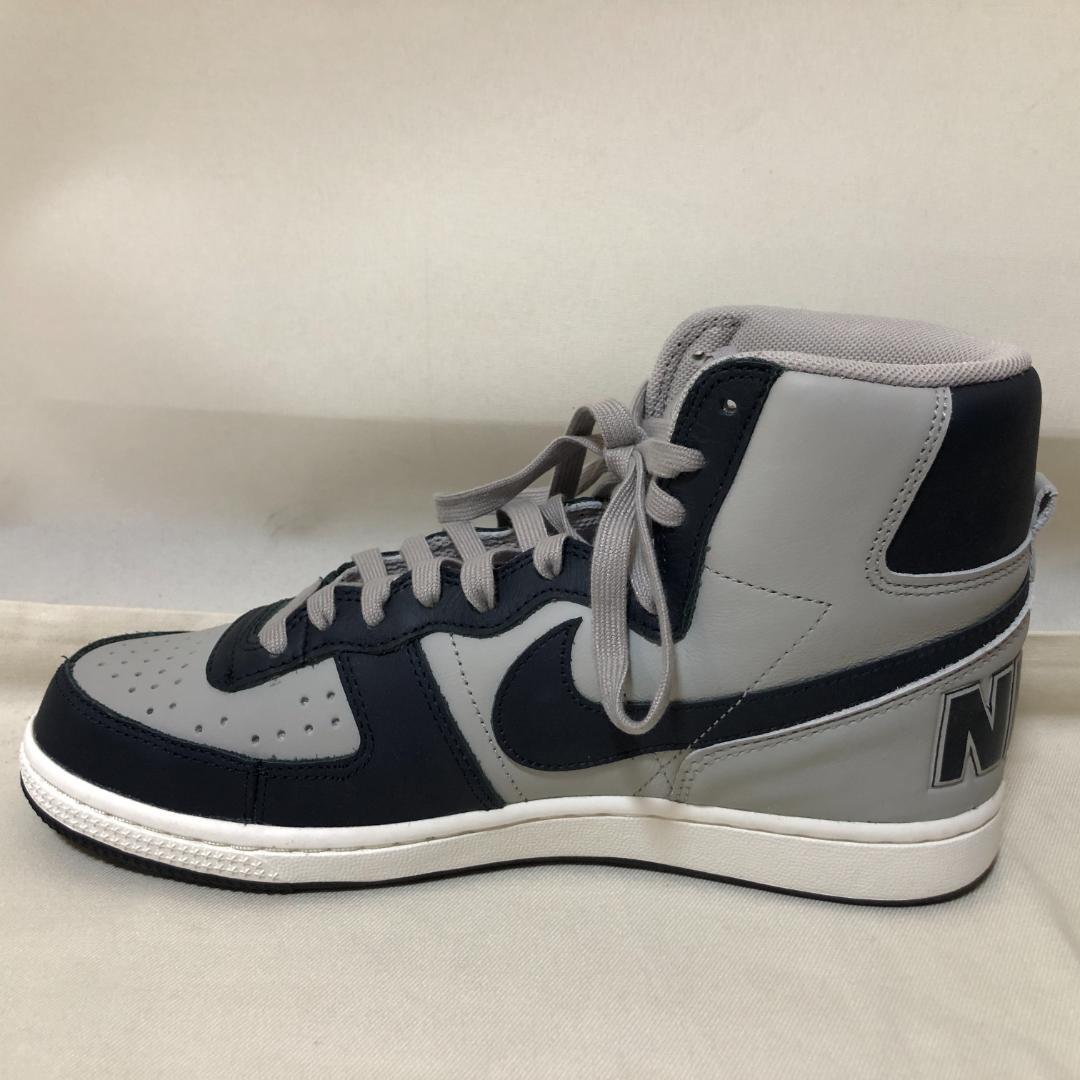美品　NIKE TERMINATOR HIGH ETOWN　E181