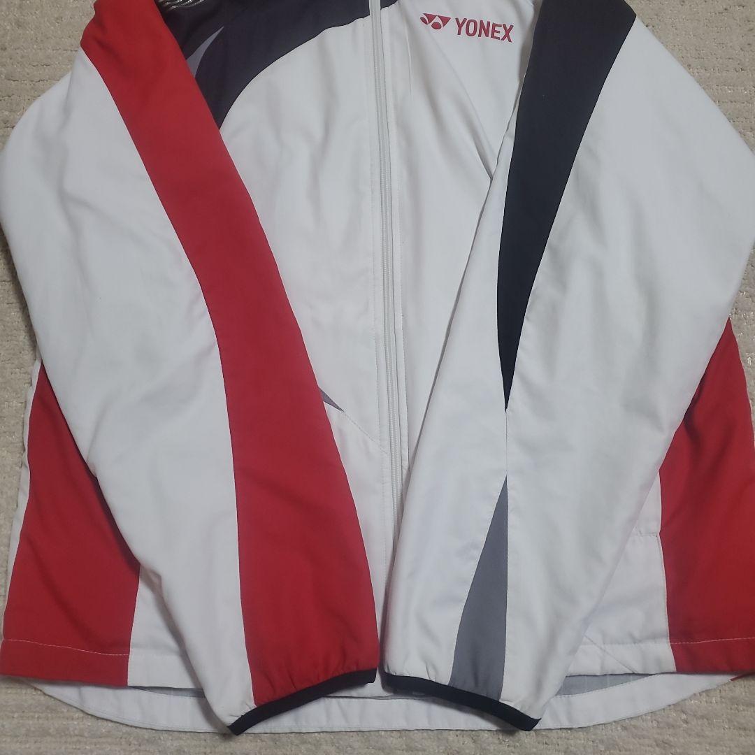 YONEX　ナイロンジャケット　ダブルヒートカプセル素材　メンズO