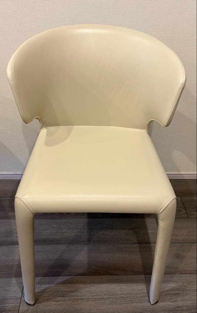 367 HOLA CASSINA IXCラテベージュ HIRO