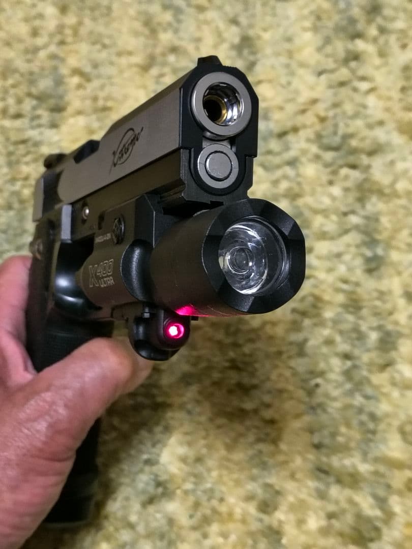 Xtreme .45 エアガン X300 Ultraライト付き